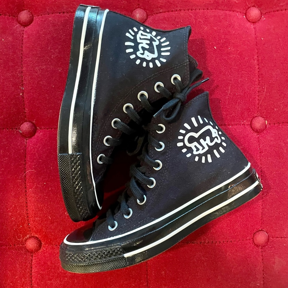 Keith Haring Sz 5.5 Black Hightop Converse (BRAND NEW) - Picture 3 of 12